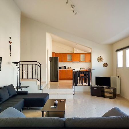Апартаменти Aura Family Loft Нафпліон Екстер'єр фото